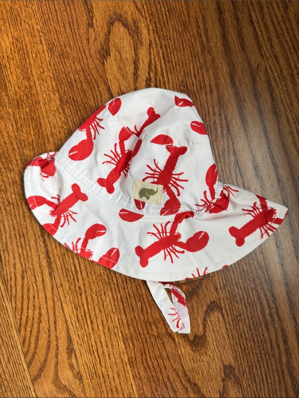 Monica + Andy - Baby Small  White & Red Lobster Sun Hat
